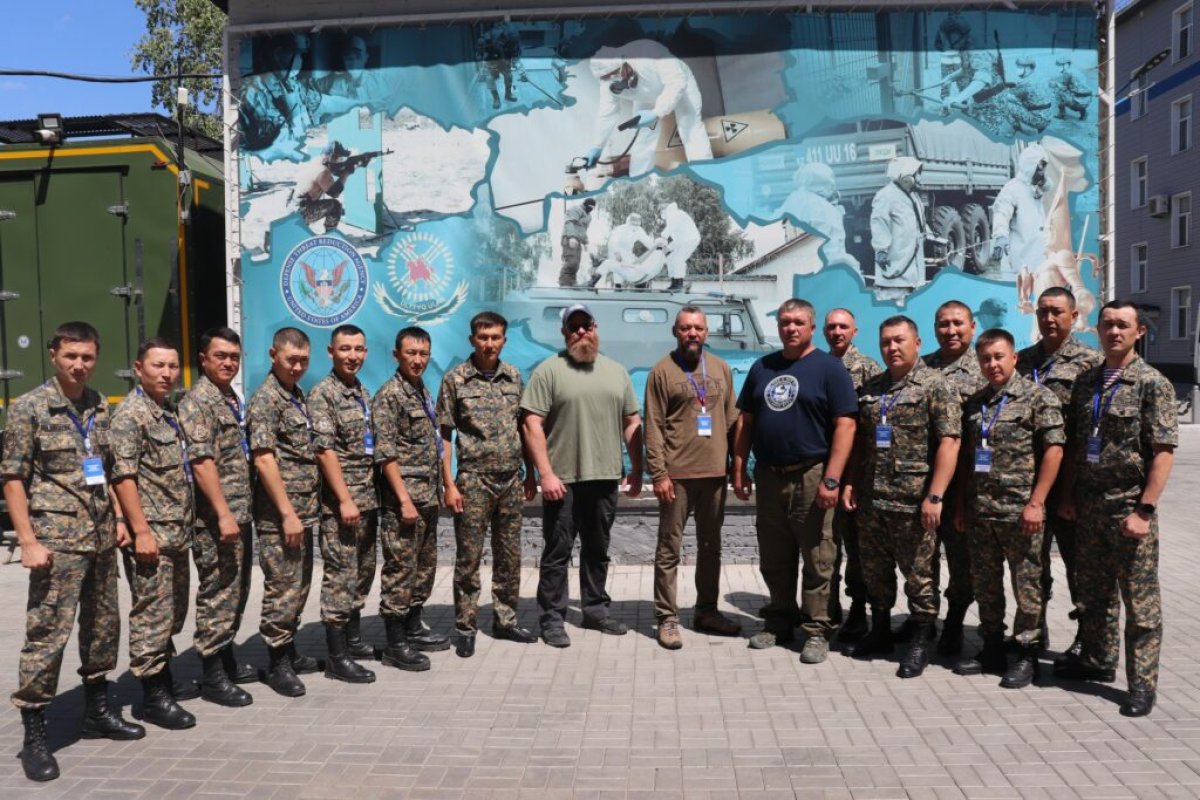 Фото посольства США в РК