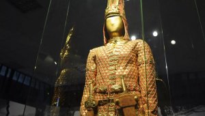 «Золотой человек» может оказаться в Лувре