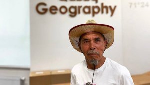 Аксакал из Казахстана отправился в пеший кругосветный поход