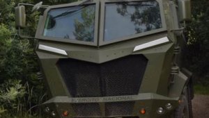 Бронетранспортёр колумбийской армии прошел проверку мощным взрывом