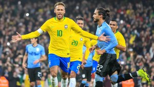 Неймар побил рекорд Пеле по голам за сборную Бразилии