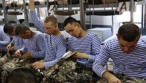 Более 20 спортсменов призвались в десантно-штурмовые войска