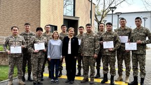 Будущие миротворцы изучают французский язык