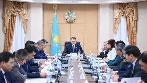 Необходимо совершенствовать законодательство по укреплению безопасности и обороноспособности – сенатор Лукин