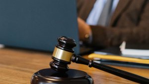 Военнослужащий использовал бюджетные средства для ставок в Актобе