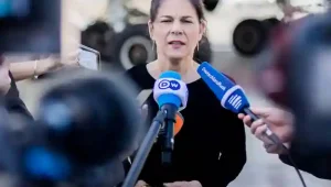 МИД ФРГ: Путин хочет «разрушить демократию» с помощью фейков