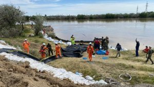 «Беспощадная стихия»: как наводнения в разных регионах мира меняют жизнь сотен тысяч людей?
