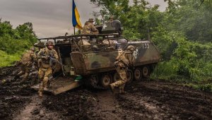 Украина мобилизует десятки тысяч новых солдат, но для них не хватает техники