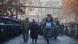 В Актобе простились с майором Батыром Уразымбетовым