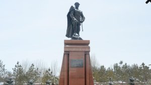 Военнослужащие Вооруженных сил почтили память легендарного полководца