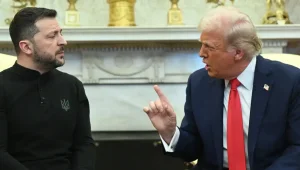 Трамп распорядился приостановить всю военную помощь Украине