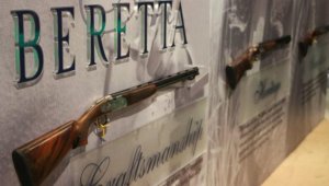 В обход санкций: в Россию продолжаются поставки стрелкового оружия из Италии
