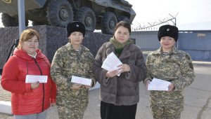 «Сладкий сюрприз»: женщины-военнослужащие порадовали своих товарищей