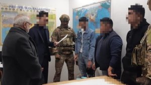 4 афганца пытались по поддельным паспортам попасть в Европу через Алматы