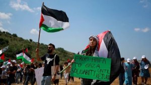 Палестинцы провели «Марш возвращения» в честь массового их изгнания в 1948 году